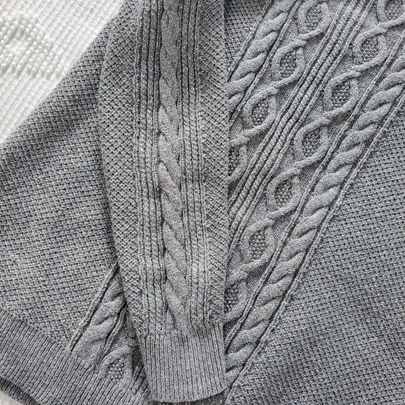 ⛄️ crown & ivy ⛄️ Gray and Silver Metallic Sweater - Picture 11 of 15